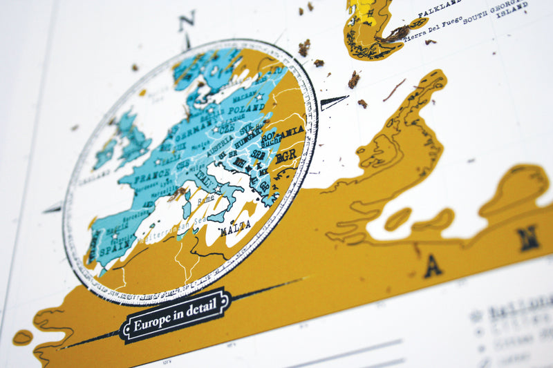 Mapa Mundo Pequeno - Branco