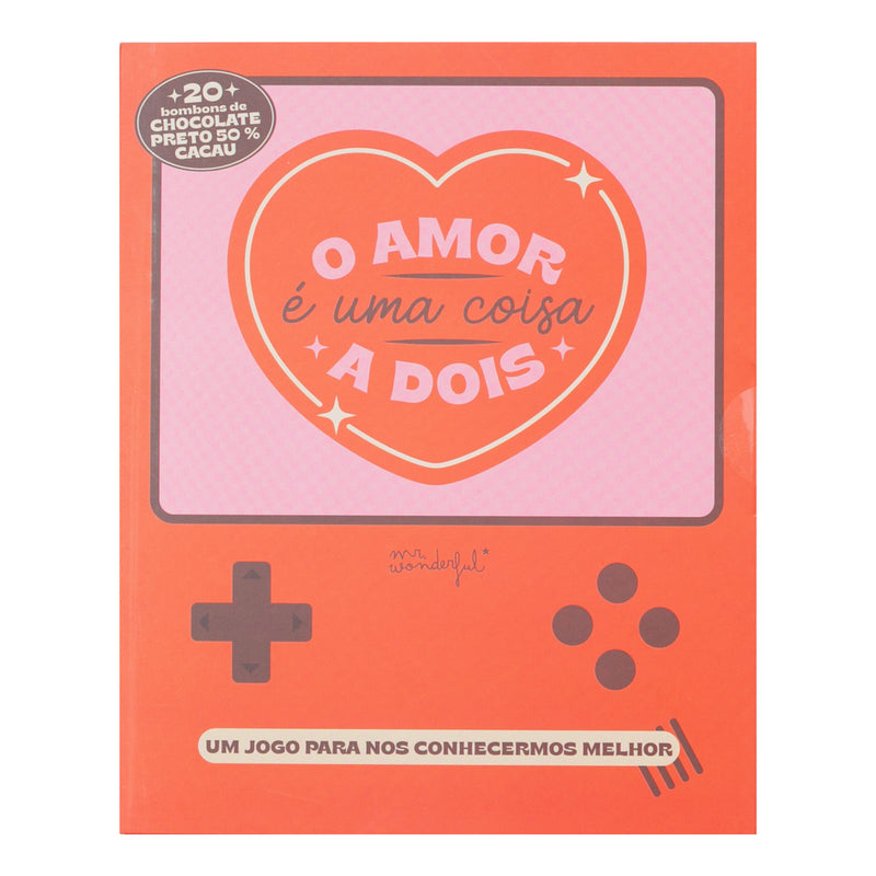 Jogo Com Chocolates - O Amor É Uma Coisa