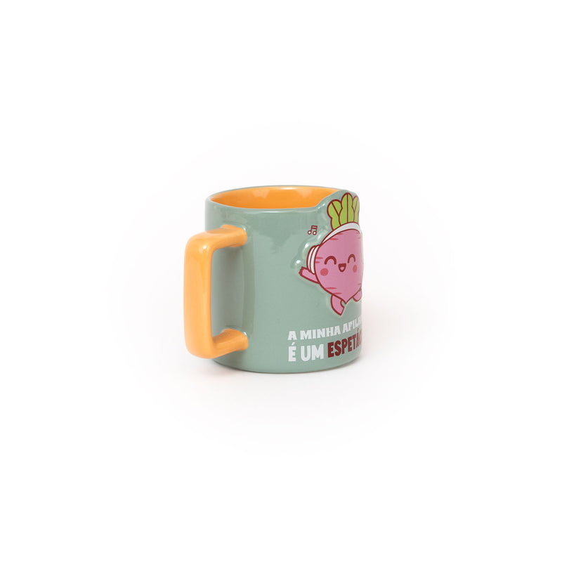 Caneca 3D Beterraba -Afilhada Espetáculo